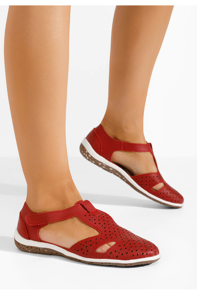 B T Shoes Červené dámské baleríny Dorina