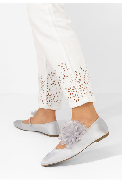 B T Shoes Stribrné dámské baleríny Wanita