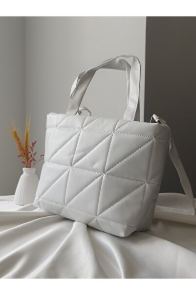 VivazzaLuxe Women's Leather Quilted Pattern Zippered Casual Medium Size Hand and Shoulder Bag