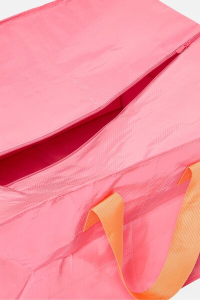 C. Wonder Travel Moving Bag, Multicolor