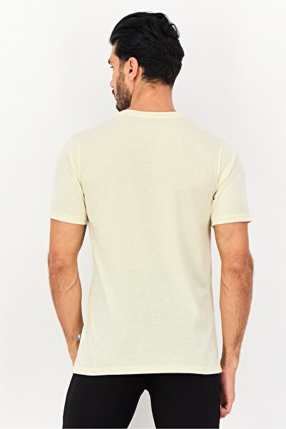 New Balance Men Standard Fit Short Sleeve Outdoor T-Shirt, Cream