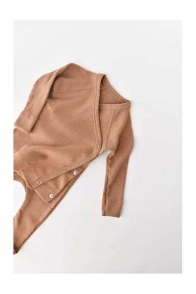 BabyCosy Set 4 pieces: blouse, pants, hat, and gloves made of cotton and modal - Brown,