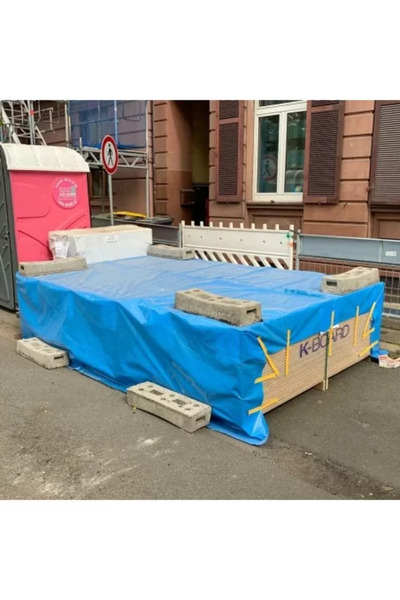 Avex Waterproof Tarp with Metal Eyelets for Fixing, Size 4.0m x 5.0m, Density 80 g/m², Blue Color