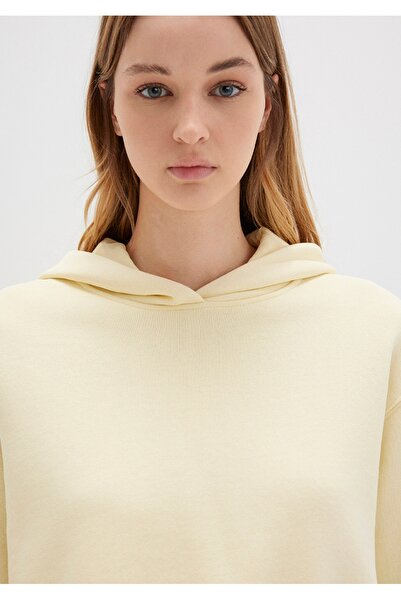 Mavi kapüşonlu boxy fit sarı sweatshirt