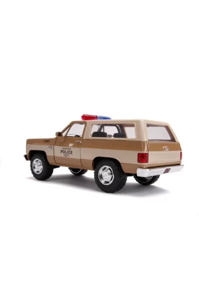 JollyMag Kovový model policejního Chevroletu K5 z roku 1980 v měřítku 1:24.