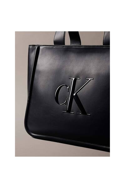 Calvin Klein Dámská černá kabelka (LV04F3218G-UB1)