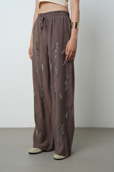 Orfeo Negro Women's Stone Embroidered Solid Color Elastic Waist Wide Leg Trousers