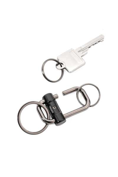 Troika 2-Way Key Keychain, Black