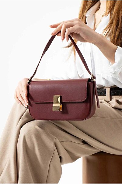 grand coco Women's Stylish Burgundy Adjustable Strap Hand and Shoulder Bag