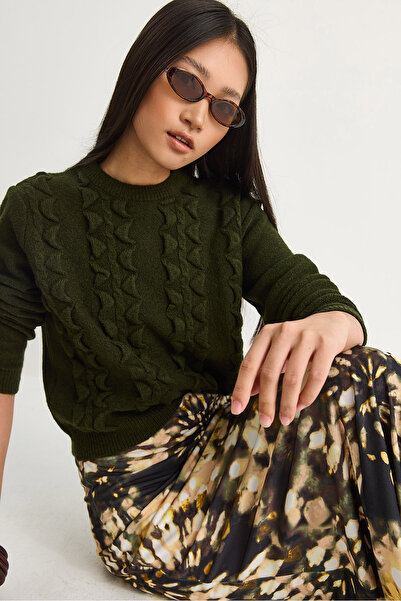 Bianco Lucci Γυναικείο πλεκτό πουλόβερ με βολάν με λαιμόκοψη 60261184