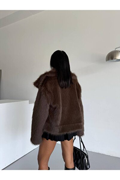 VESS MODA Γυναικείο γούνινο παλτό Lolita με διπλές τσέπες με κουμπωτά κουμπώματα