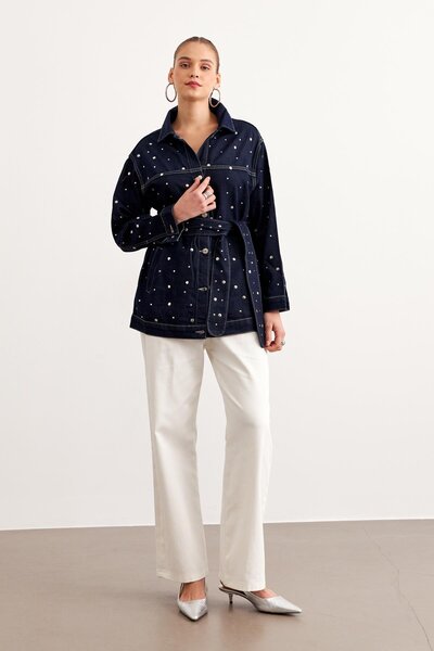 LEVURE سترة جينز بتفاصيل حزام عند الخصر وفتحة عند الكتف من RİNS YIKAMA