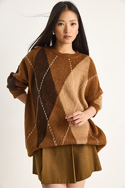 Bianco Lucci Women's Diamond Patterned Oversize Knitwear Sweater 60351284