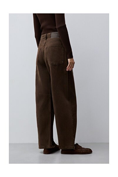 LEFTIES Woman Darted Barrel Jeans