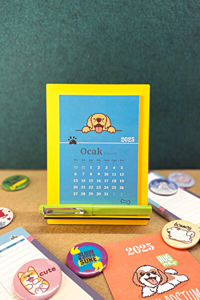 Varyant Can Dostum Masa Takvimi - 2026 Ahşap Kaide 12 Yaprak Renkli Ve Eğlenceli Aylık Takvim