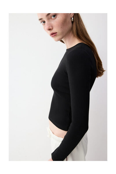 LEFTIES Γυναικείο (Εφηβικό) ΒΑΣΙΚΟ ΜΠΛΟΥΖΑ ΜΕ ΣΤΡΟΓΓΥΛΟ ΛΟΥΡΑΚΙΑΚΟ ΣΤΡΟΓΓΥΛΟΚΟΡΥΦΑΙΟ ΜΕΓΕΘΟΣ M/L