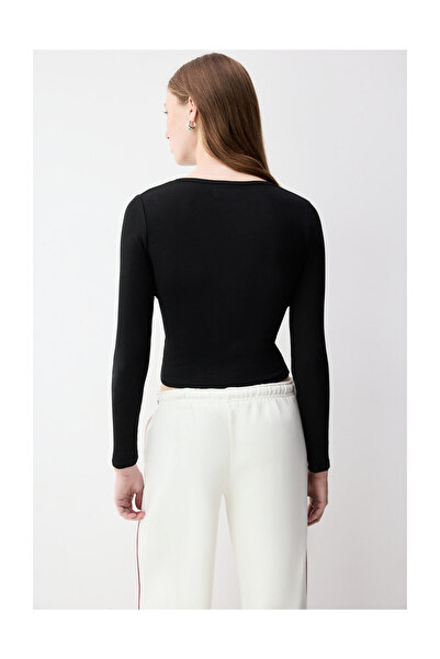 LEFTIES Γυναικείο (Εφηβικό) ΒΑΣΙΚΟ ΜΠΛΟΥΖΑ ΜΕ ΣΤΡΟΓΓΥΛΟ ΛΟΥΡΑΚΙΑΚΟ ΣΤΡΟΓΓΥΛΟΚΟΡΥΦΑΙΟ ΜΕΓΕΘΟΣ M/L