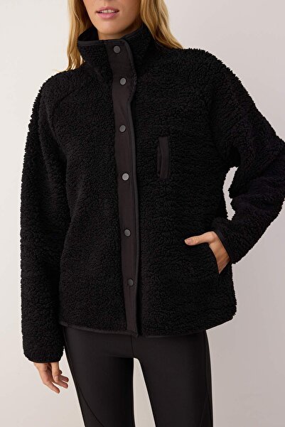 Trendyol Collection Μαύρο πλεκτό αθλητικό μπουφάν Oversize THMAW26SK00002