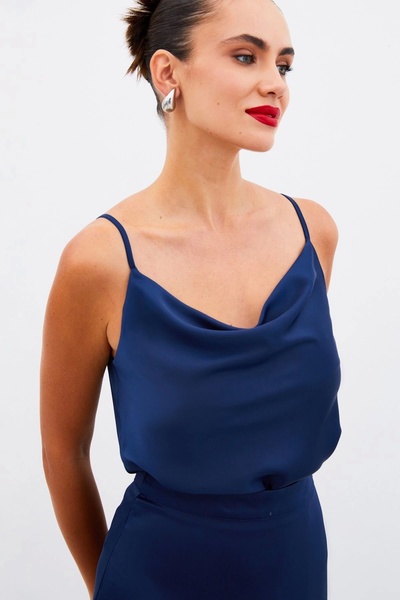 Sateen Satin Blouse with Flared Collar - Dark Blue
