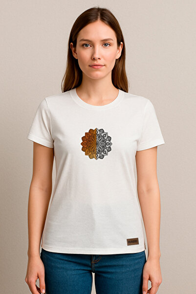 HUBERYWEAR تي شيرت أبيض نسائي بنمط زهرة ماندالا مريح - HUBERY