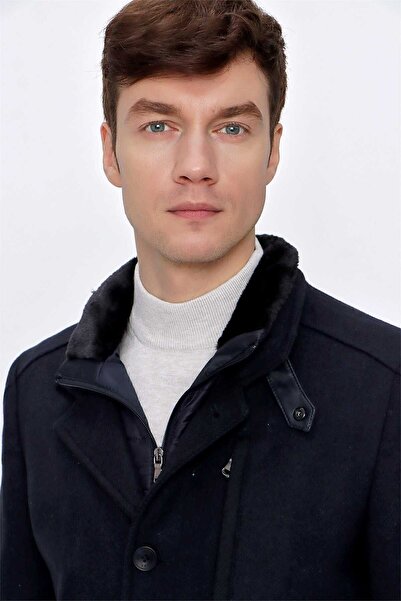 Morven Erkek Koyu Lacivert Diagonel Desen Kürklü Dynamic Fit Rahat Kalıp Çıkma Yaka Kaban