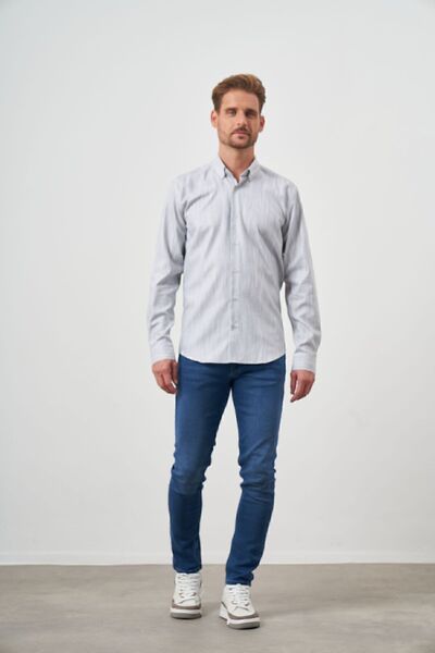 Morven Чоловіча сіра бавовняна сорочка з принтом та ґудзиками на комірі, slim fit