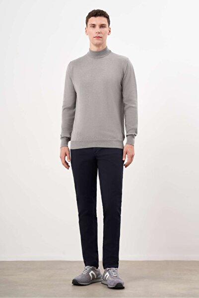 Morven Чоловічий сірий базовий светр з напівкомірцем Dynamic Fit, зручний крій, трикотаж