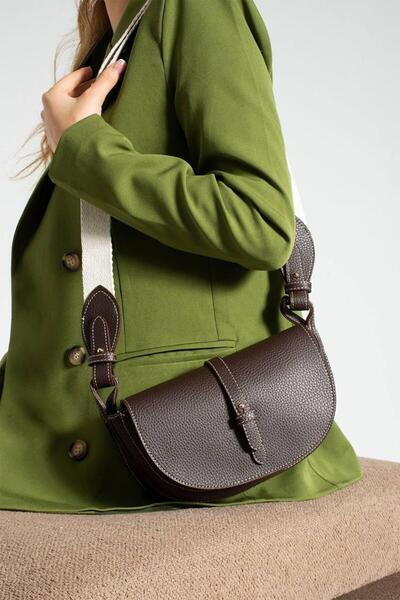 KIRASE حقيبة كتف وكتف نسائية أنيقة وأنيقة مع حزام عمودي