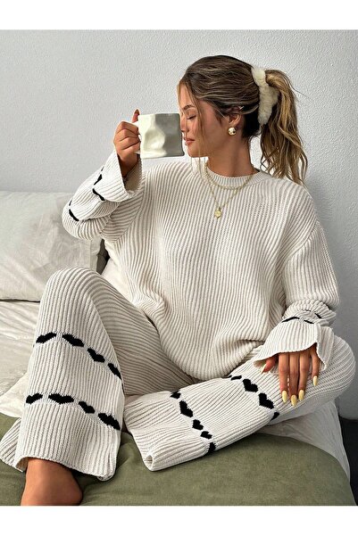 tofan Trikot Set with Heart Details