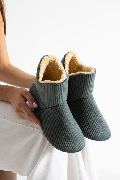 Moda Devrin Gray Unisex Home Boots with Fur Inside