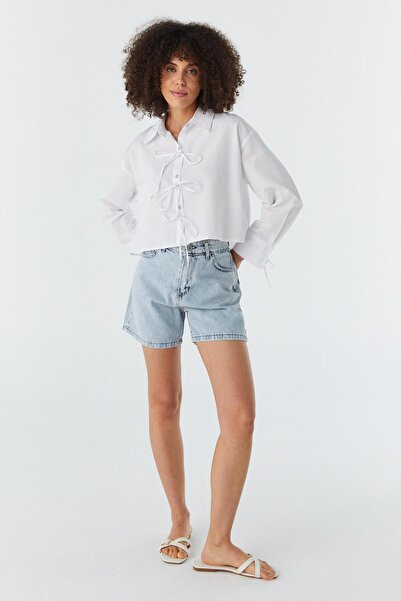 Shopping Shop Cămașă crop cu șireturi cu fundă ALBĂ