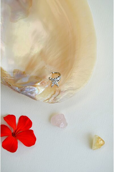 Sacce Scarves&Accessories Kelebekli Sıkıştırmalı Kıkırdak Küpesi Taşlı Earcuff Gümüş Renkli