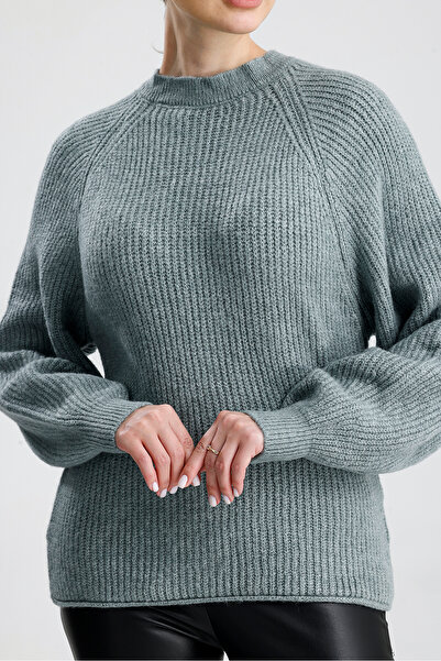 Figo Raglan Sleeve Straight Sweater