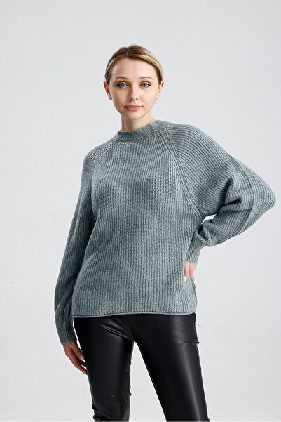 Figo Raglan Sleeve Straight Sweater