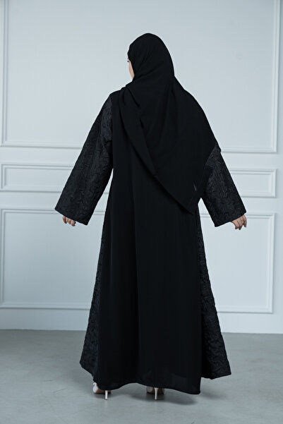 LAVİNİA Lavinia women's abaya with embroidered sides of the fabric