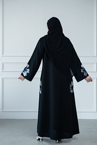 LAVİNİA Lavinia women's abaya with rose embroidery, crepe miniature fabric