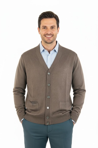 Oppland Ανδρική ζακέτα με κουμπιά V με λαιμόκοψη σε κλασικό μοντέλο με άνετη κοπή με πλήρες σχέδιο μάλλινη ζακέτα