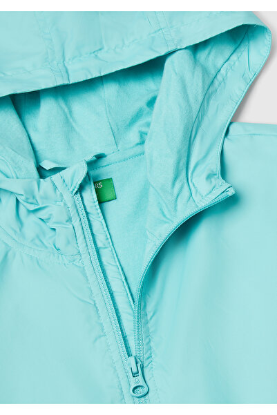 United Colors of Benetton Boy's Turquoise Sleeve Logo Embroidered Zippered Hooded Raincoat