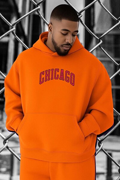 DM DOLCE MORE سويت شيرت شيكاغو بطبعة كبيرة الحجم