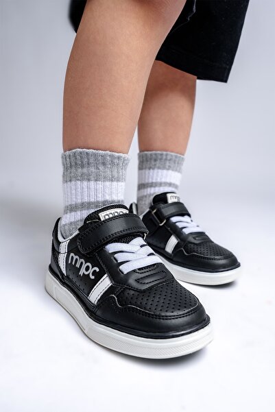 mnpc Boy's Black Casual Shoes