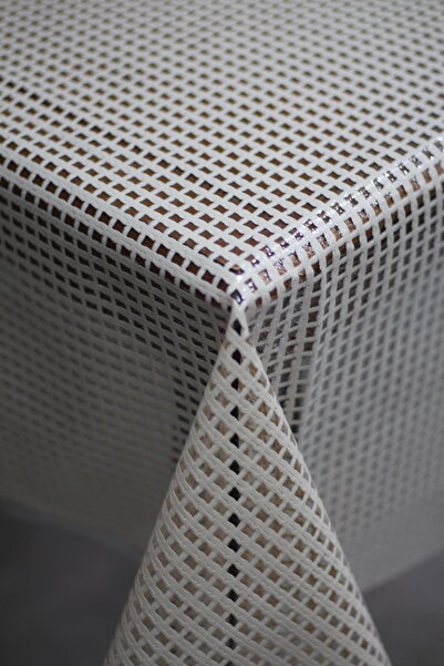 Soft Kare Premium Dantel Görünümlü PVC Masa Örtüsü – Silinebilir, Su Geçirmez-Muşamba,Kolay Temizlenebilir