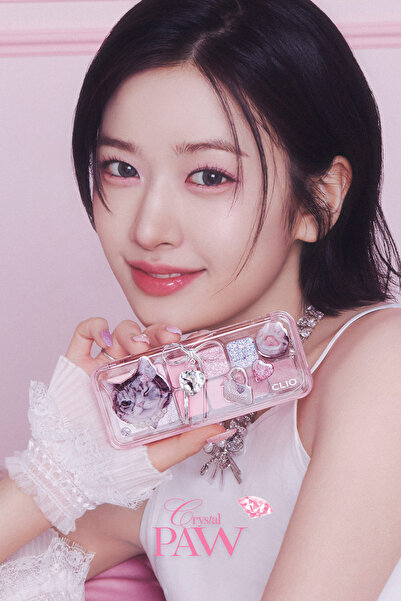 CLIO Hafif Dokulu Yoğun Renklere Sahip Göz Farı Paleti CLIO Pro Eye Palette Air (12 Crystal Paw)