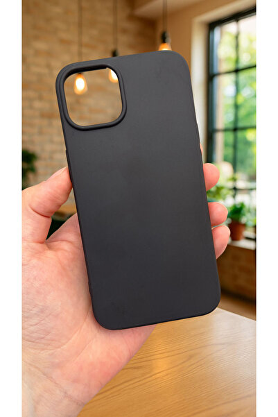 Vip Case iPhone 13 - Silikon Darbe Emici Klasik Korumalı Rubber Kılıf