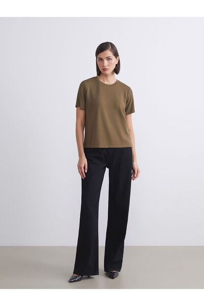 LC Waikiki Crew Neck Embroidered Women's T-Shirt