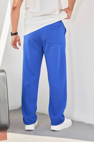 STOCX Men's Baggy Fit Sweatpants – with Pockets and Straight Leg