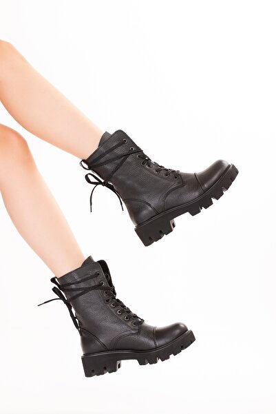 Gondol Women's Genuine Leather Thick Sole Lightweight Boots Weronica Black