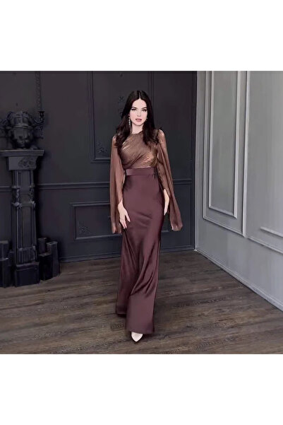 ماركة غير محددة A distinctive dress with a high waist to highlight the beauty of your body