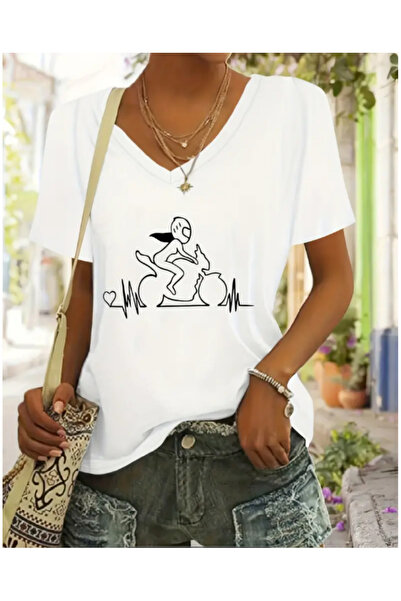 Deocept V-Neck Oversize Motorcycle Girl Printed T-Shirt