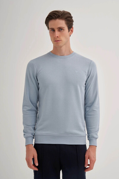 Cazador Crew Neck Light Blue Men's Sweatshirt 56100