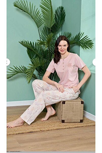 Over Sleep by Poleren Anti-Wrinkle Fabric Short Sleeve Plus Size Women's Pajama Set